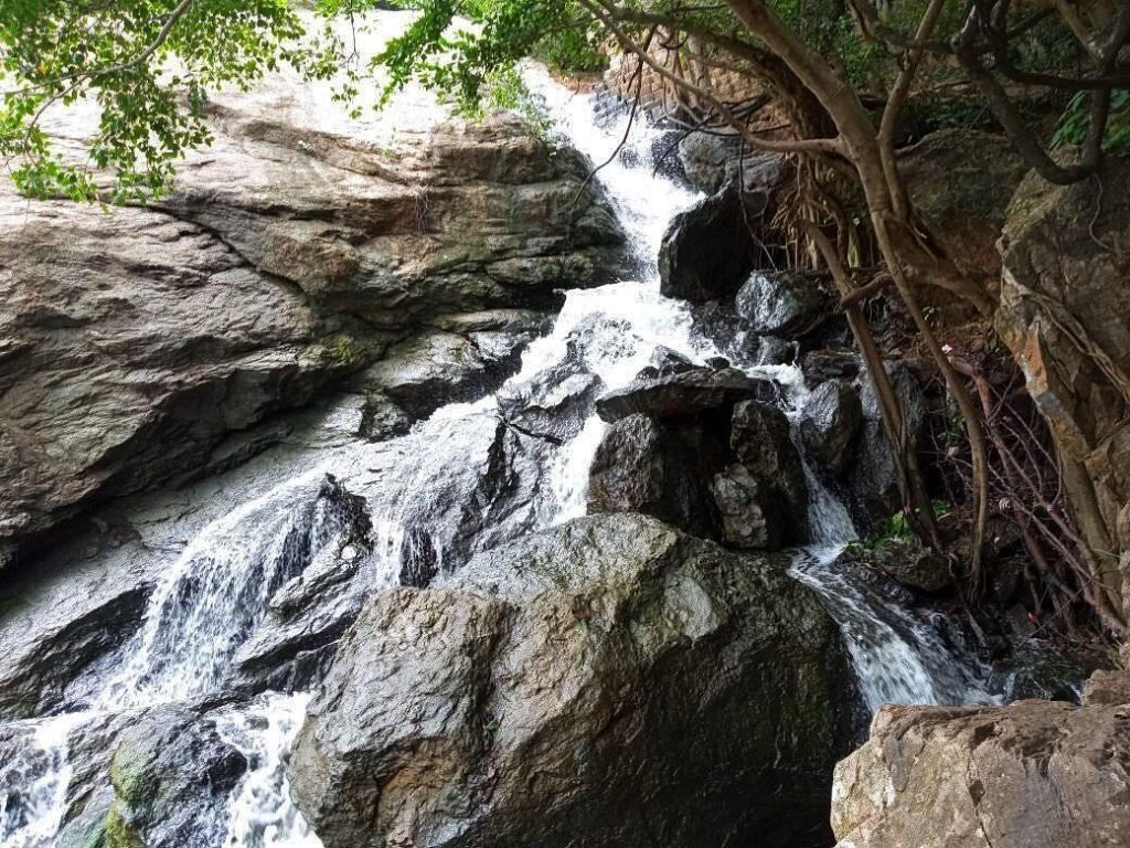 thottikallu falls